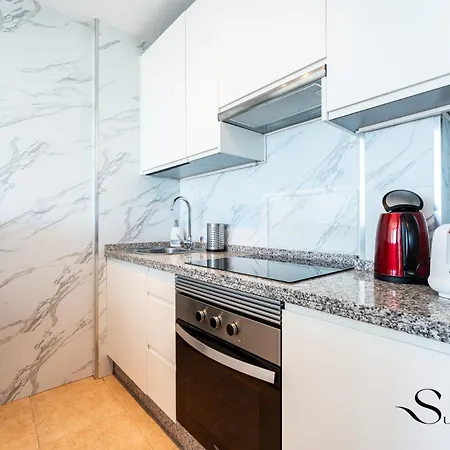 2 Bed I Pool I Sea View Apartamento Benalmádena